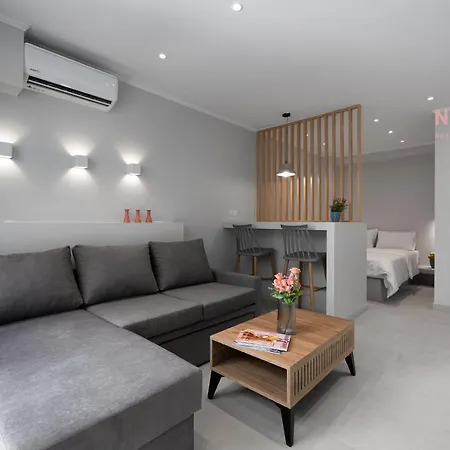 Bonsai, Nilie Hospitality Mgmt Διαμέρισμα