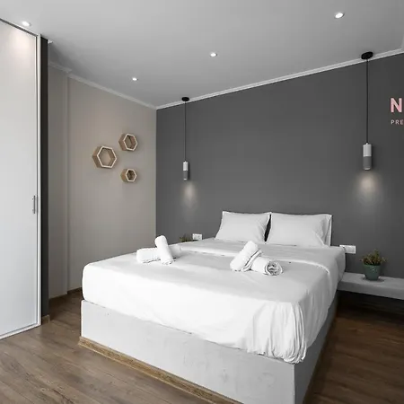 Bonsai, Nilie Hospitality Mgmt Διαμέρισμα